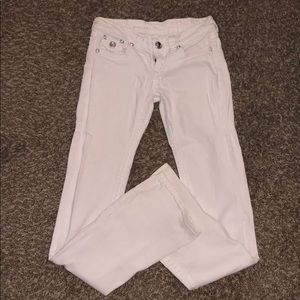 White la idol jeans